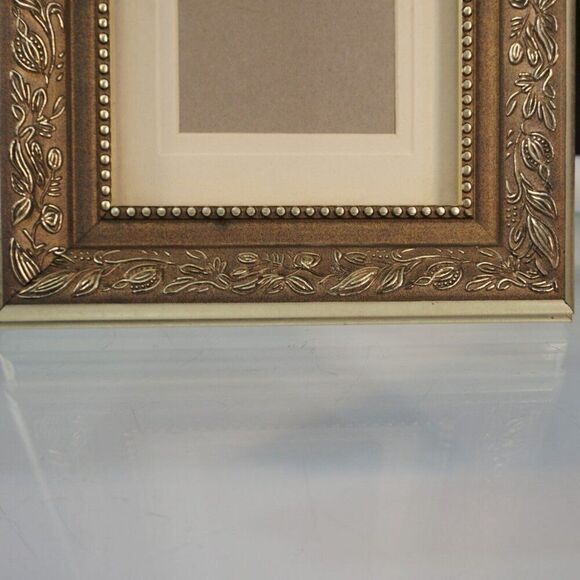 Ornate Picture Frame With Glass Silver Floral Wilton Industries - Picture 2 of 5